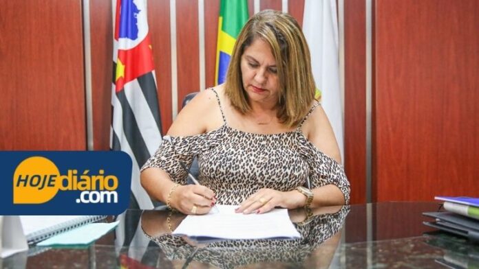 Prefeita de Poá Márcia Bin