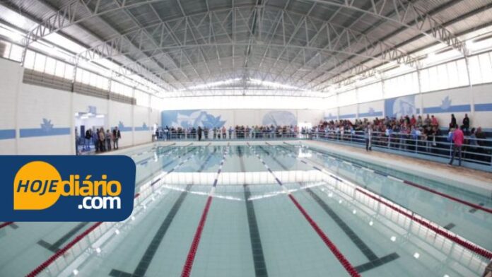 Piscina Parque Max Feffer Suzano