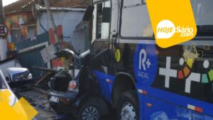 Acidente Suzano ônibus carro