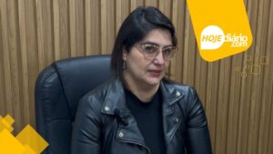 Em entrevista ao Hoje Diário, mãe de jovem morta em grave acidente em Suzano defende o genro, que dirigia o veículo; assista