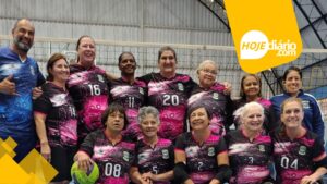 Vôlei adaptado 58+ de Poá vence Itaquaquecetuba na Super Liga da Melhor Idade