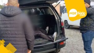 Homem mata atual companheiro de sua ex por ciúmes em Suzano e confessa crime após mais de um ano ao ser preso
