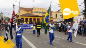 Desfile Civico Itaquaquecetuba