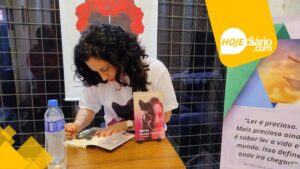 Escritora e jornalista suzanense Giss Zarbetti