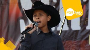 Cantor Mirim Leozinho Itaquaquecetuba