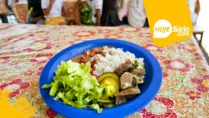 Nesta quarta-feira (22), vereadores de Suzano votam projeto de lei que autoriza professores e servidores a consumirem merenda escolar merenda escolar