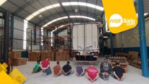 Em galpão de Arujá, carga apreendida chega a quase R$ 3 milhões Em galpão de Arujá, carga apreendida chega a quase R$ 3 milhões