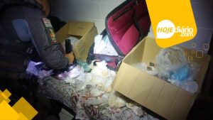 Polícia Militar apreende grande quantidade de drogas em bar de Itaquaquecetuba após denúncia falsa de sequestro Drogas Itaquaquecetuba