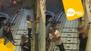 Homens são flagrados vandalizando porta de comércio na área central de Suzano enquanto torcedores do Corinthians celebravam título nas proximidades