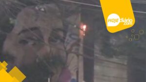 Incêndio atinge cabos de energia e deixa estabelecimentos sem luz na área central de Suzano, na noite desta quinta-feira (11); assista