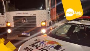 Caminhão recuperado em Guararema