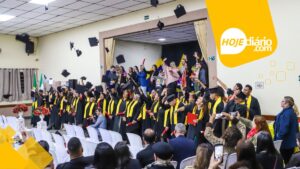 Educação de Jovens e Adultos em Ferraz